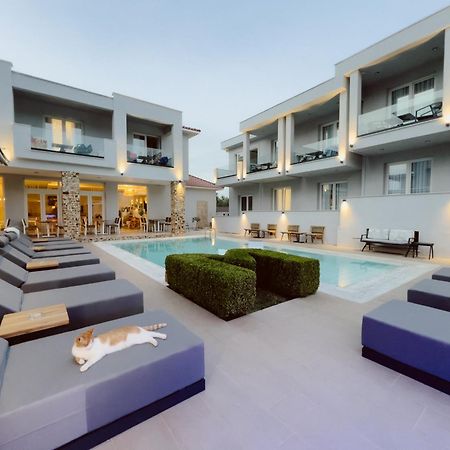 Metsikas Residence ลีเมนาส ภายนอก รูปภาพ