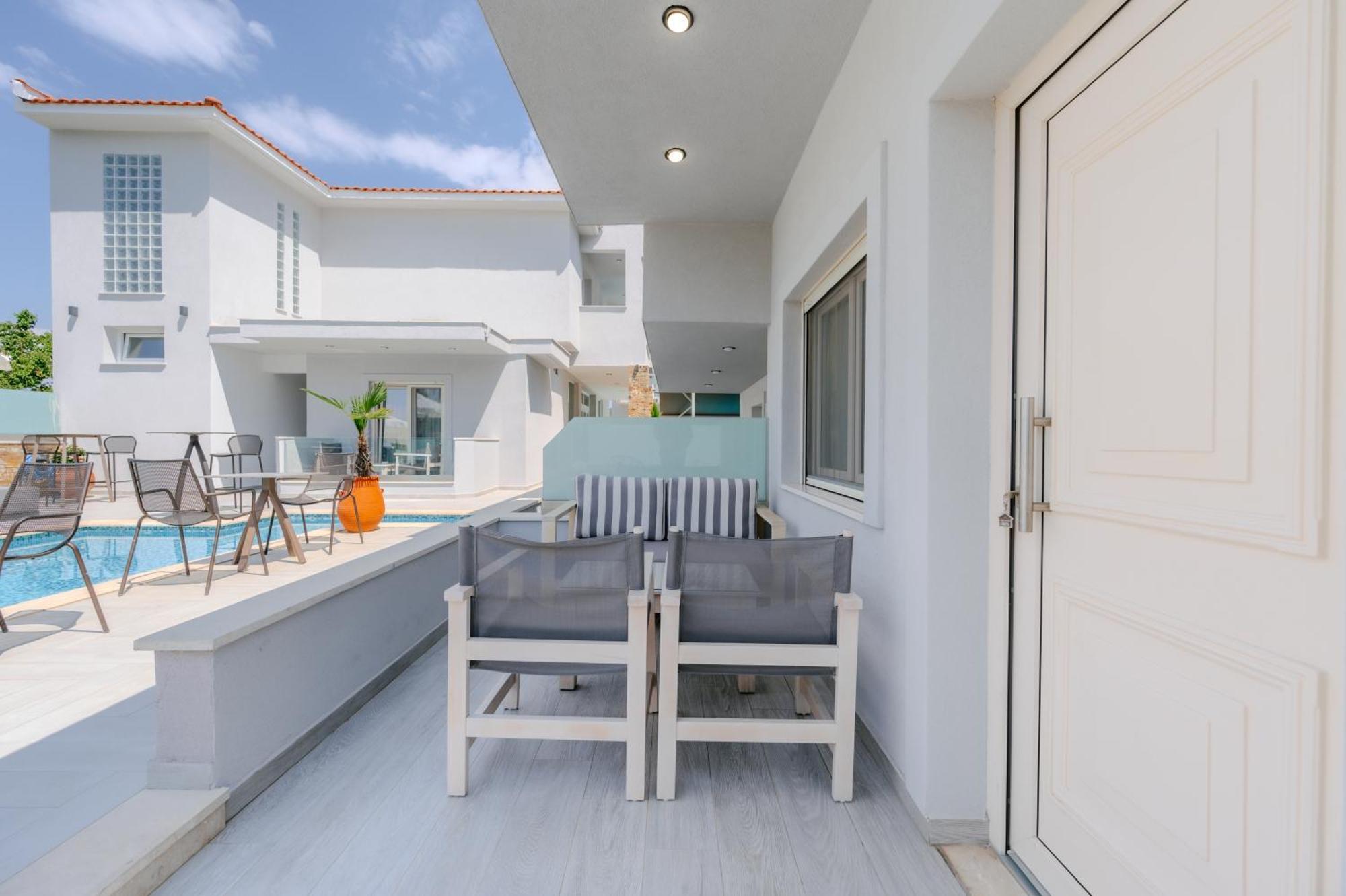 Metsikas Residence ลีเมนาส ภายนอก รูปภาพ
